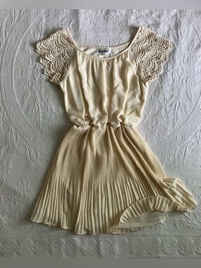 Lady Dutch | cream dress | S